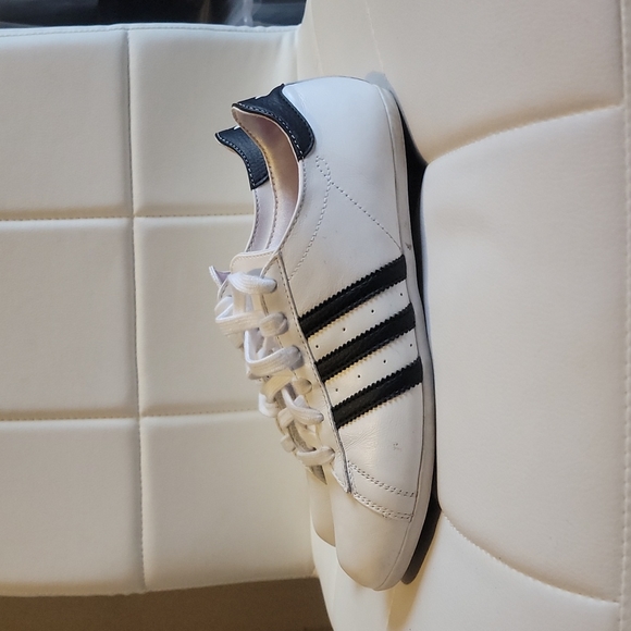 Adidas sneakers - Picture 2 of 4